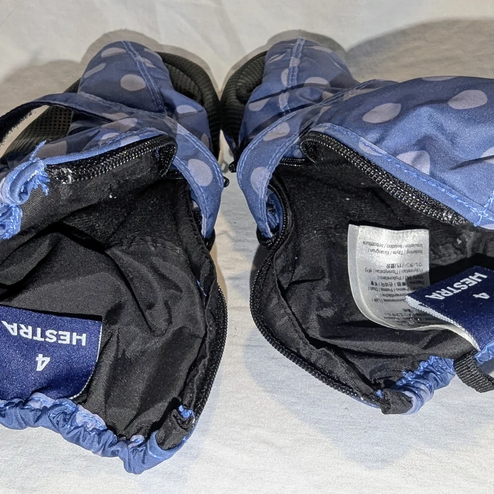Hestra Size 4 Waterproof Insulated Blue and Gray Polka Dot Kids Mittens